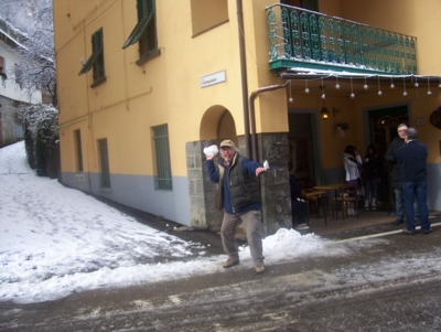  Image name: molino capodanno  2009 303 (140).jpg 
 width: 400 pixel 
 height: 301 pixel 
 Size: 106602 bytes 
 Click to enlarge 